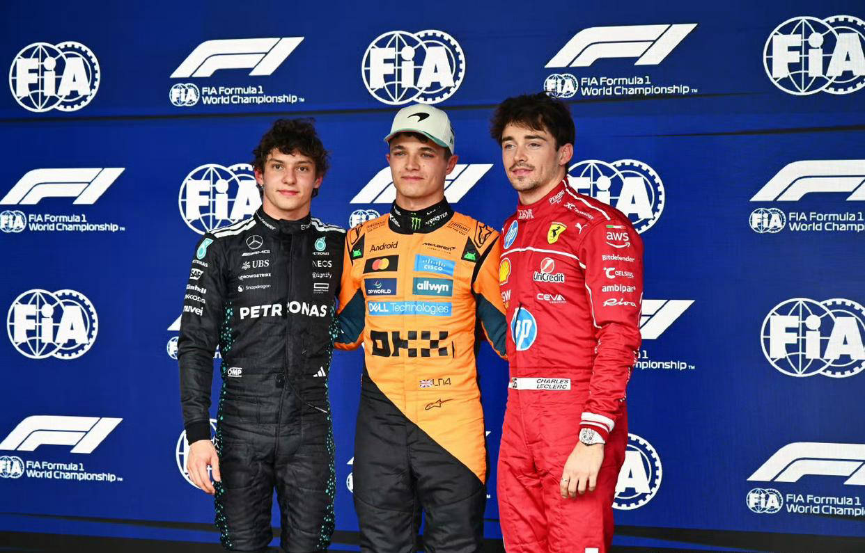 开云体育-阿斯顿马丁轻取红牛车队，皮亚斯特里扛起全队