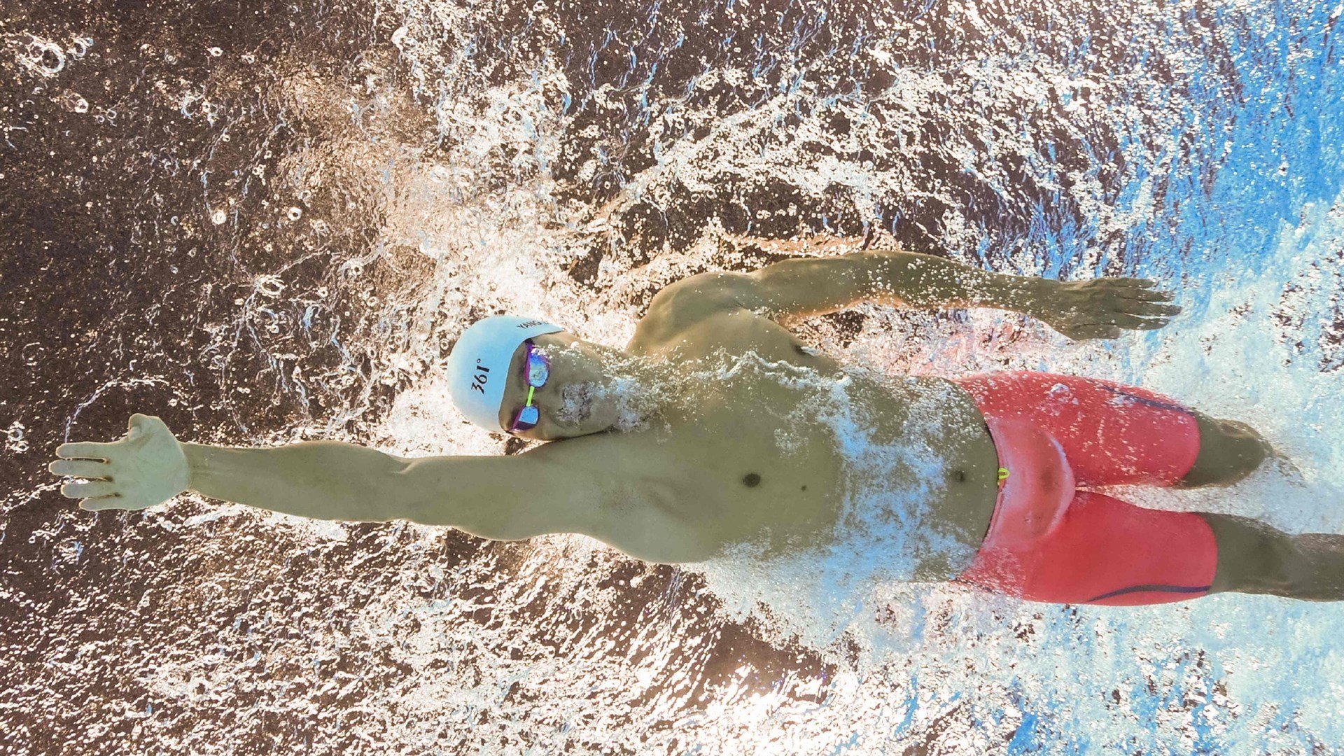 开云体育下载-梁靖崑独得两分扛起全队，中国队3-1轻取英格兰晋级世乒赛四强